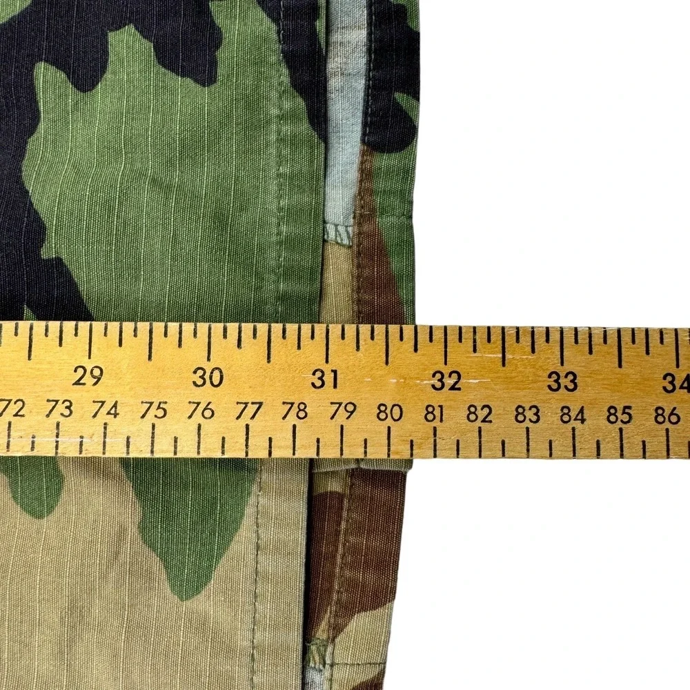 Military Combat Coat Woodland, Camouflage Pattern - Terry Mfg. size Medium Long
